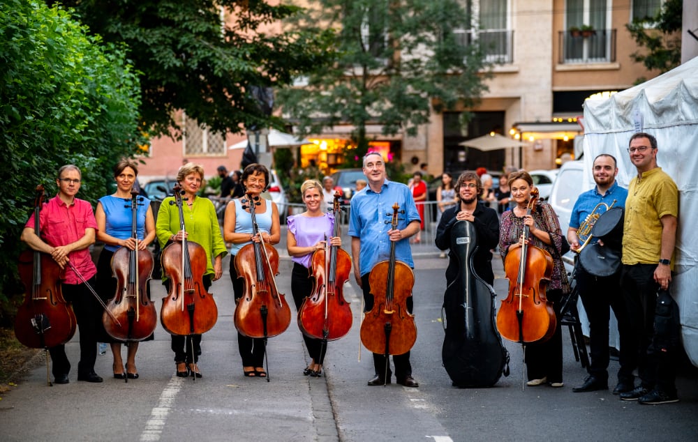 MAV Cellists & Özcan Ulucan
