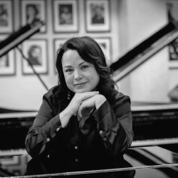 Katya Apekisheva